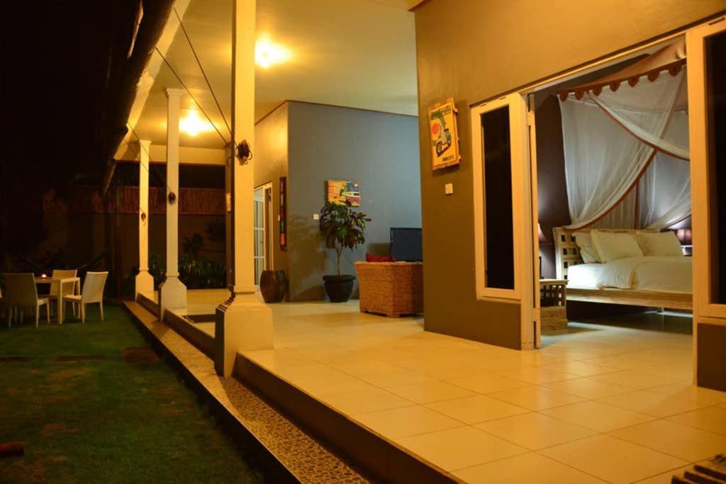 Villa Eden Seminyak Екстериор снимка